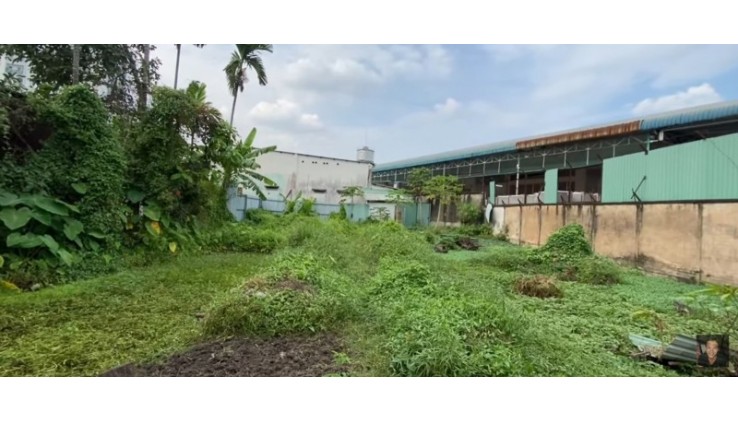 Lô đất lớn gần Ga Metro, Trường Thọ, Thủ Đức, 703m2, chỉ 29.9 Tr/m2, giá 21 tỷ, LH 0915128329